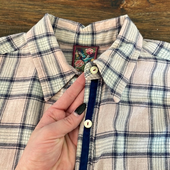 Johnny Was Collection Imogen Smock Shirt Pink & Blue Plaid Size Med RETAIL $240 - Picture 10 of 11